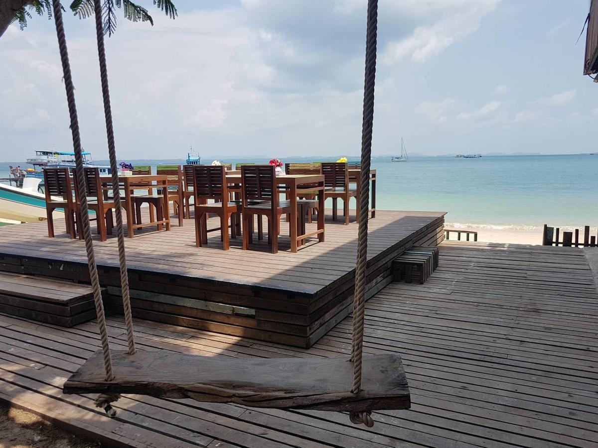 Baan Rom Talay Made' Hotel Koh Samet Bagian luar foto