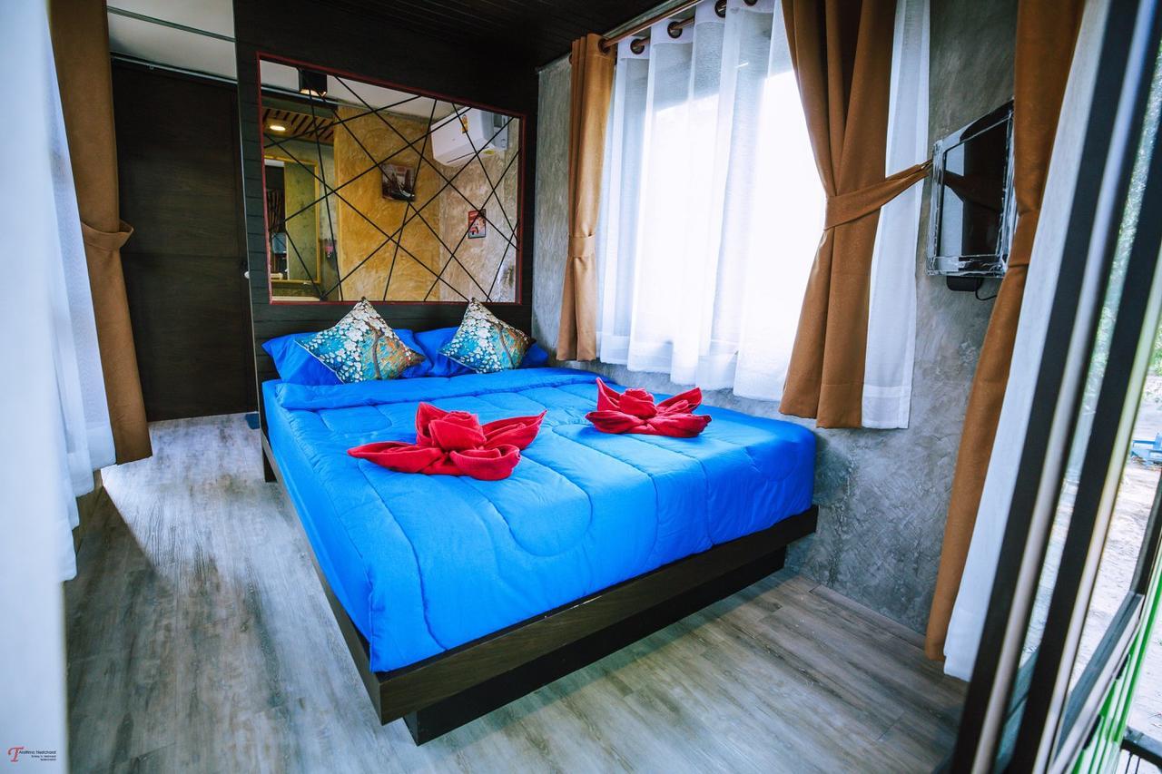 Baan Rom Talay Made' Hotel Koh Samet Bagian luar foto